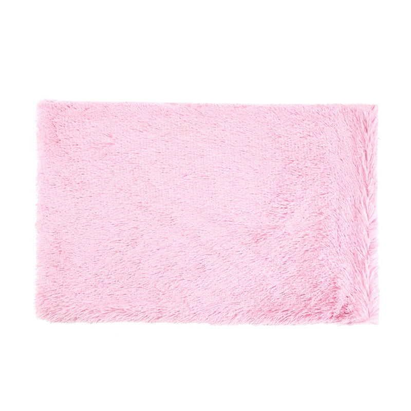 Anxiety Relieving Fluffy Pet Blankets
